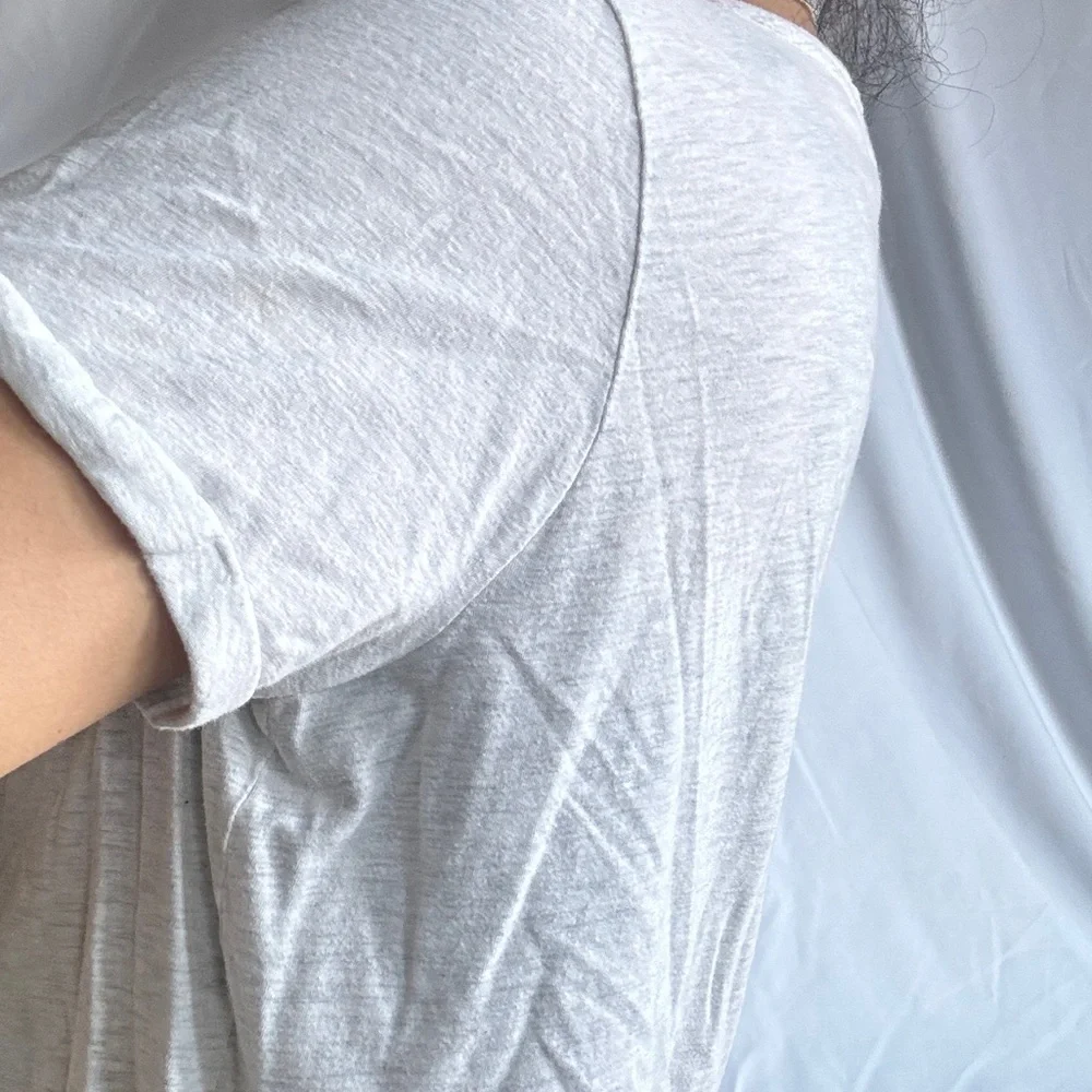 H&M Stretchy White Short Sleeve Tee